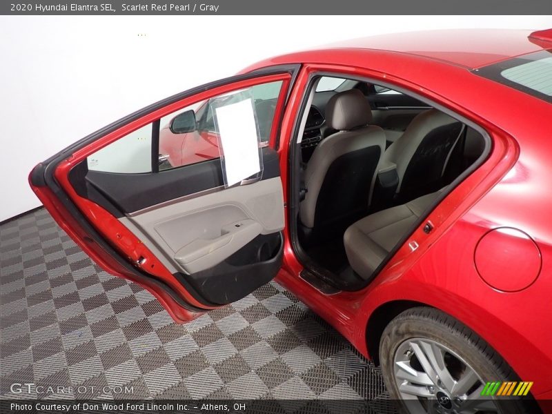 Scarlet Red Pearl / Gray 2020 Hyundai Elantra SEL