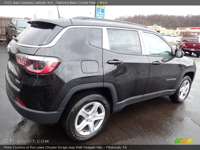 Diamond Black Crystal Pearl / Black 2023 Jeep Compass Latitude 4x4
