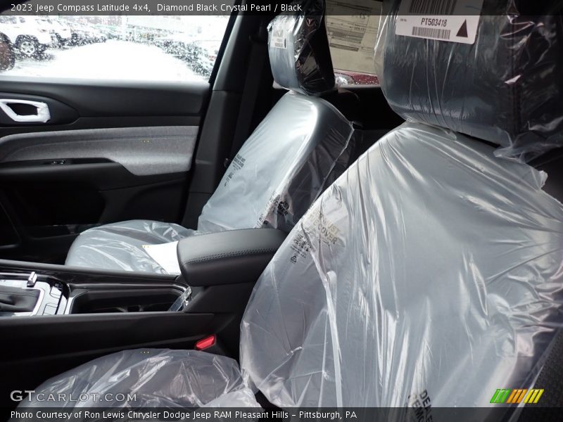 Diamond Black Crystal Pearl / Black 2023 Jeep Compass Latitude 4x4