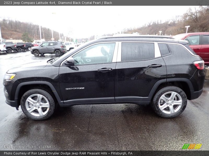 Diamond Black Crystal Pearl / Black 2023 Jeep Compass Latitude 4x4