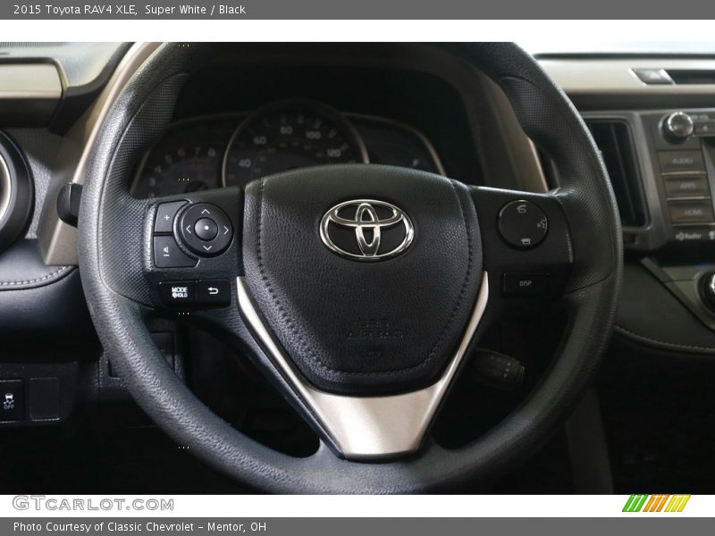 Super White / Black 2015 Toyota RAV4 XLE