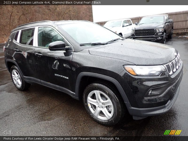 Diamond Black Crystal Pearl / Black 2023 Jeep Compass Latitude 4x4