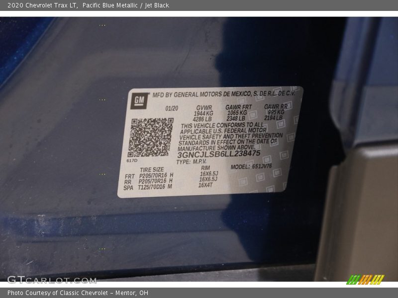 Pacific Blue Metallic / Jet Black 2020 Chevrolet Trax LT