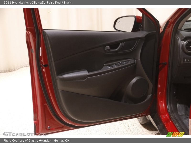 Pulse Red / Black 2021 Hyundai Kona SEL AWD