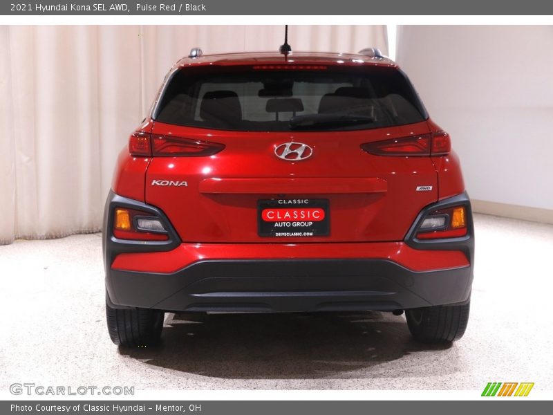 Pulse Red / Black 2021 Hyundai Kona SEL AWD
