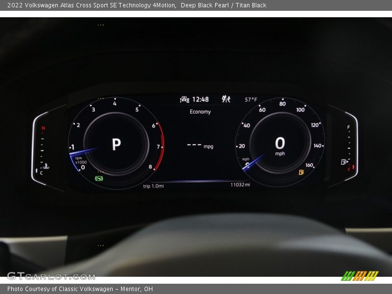 Deep Black Pearl / Titan Black 2022 Volkswagen Atlas Cross Sport SE Technology 4Motion