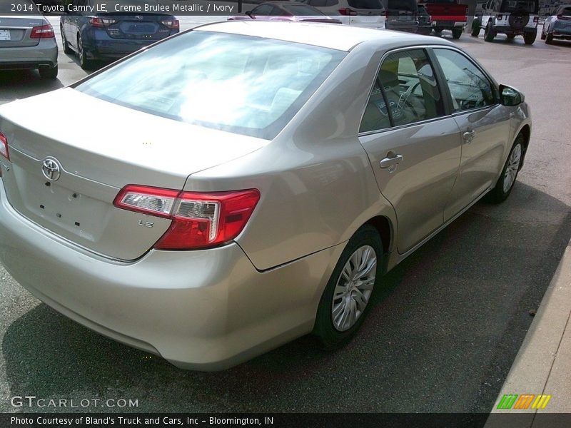 Creme Brulee Metallic / Ivory 2014 Toyota Camry LE