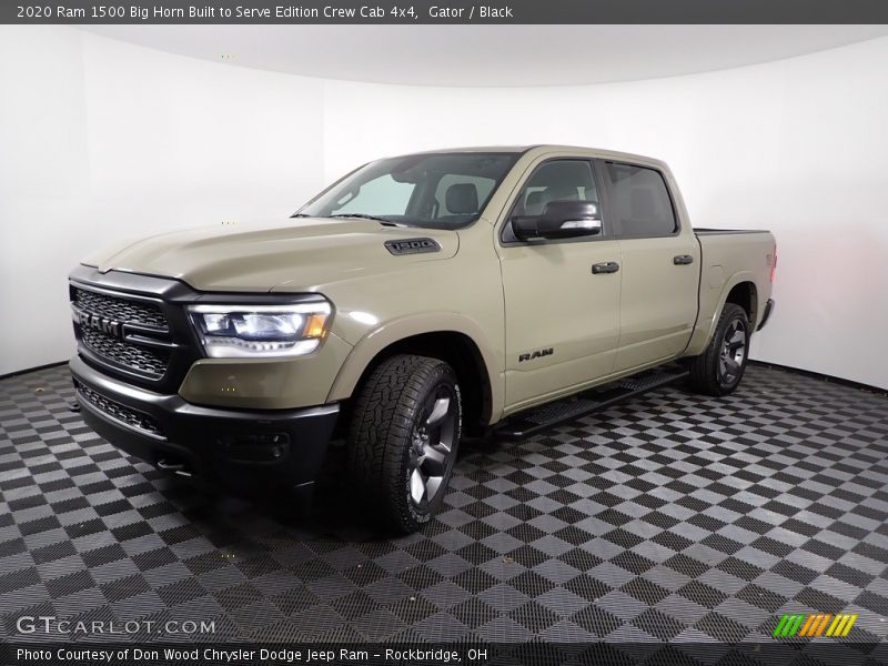 Front 3/4 View of 2020 1500 Big Horn Built to Serve Edition Crew Cab 4x4