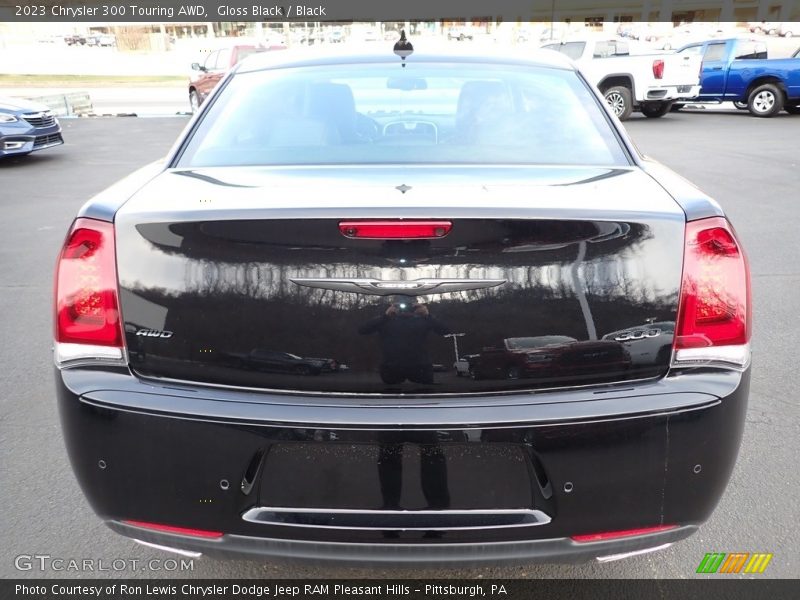 Gloss Black / Black 2023 Chrysler 300 Touring AWD