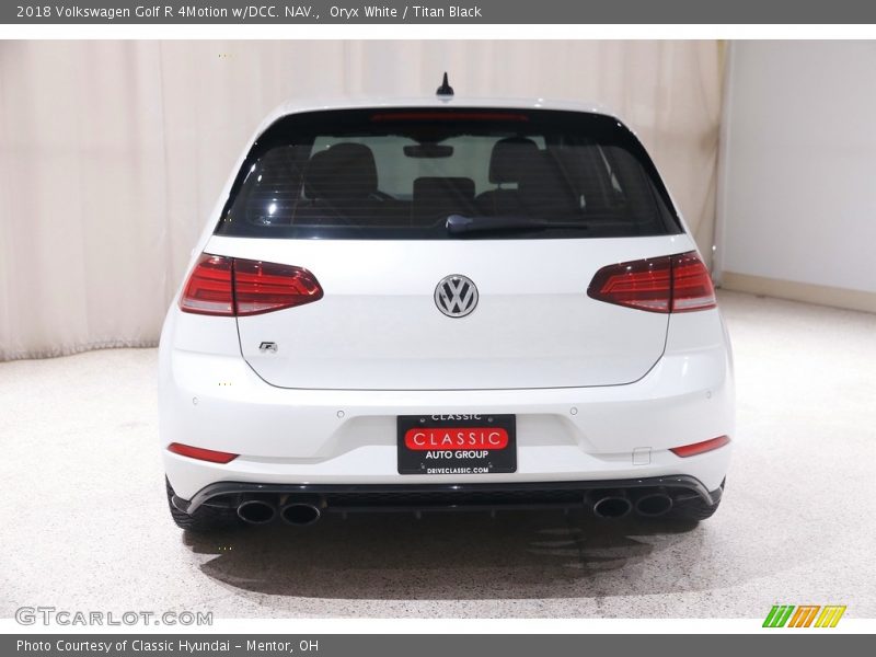 Oryx White / Titan Black 2018 Volkswagen Golf R 4Motion w/DCC. NAV.