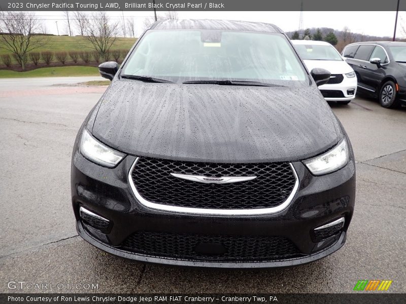 Brilliant Black Crystal Pearl / Black 2023 Chrysler Pacifica Touring L AWD