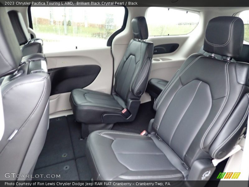 Brilliant Black Crystal Pearl / Black 2023 Chrysler Pacifica Touring L AWD