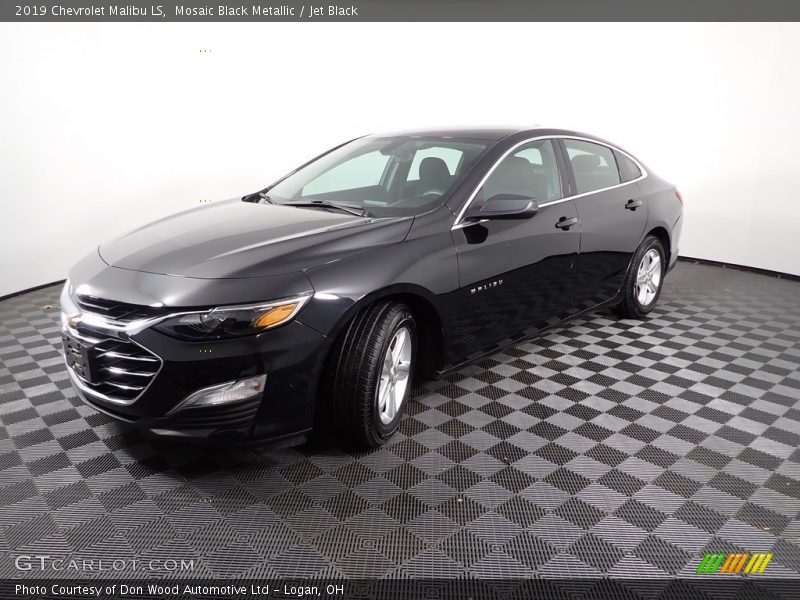 Mosaic Black Metallic / Jet Black 2019 Chevrolet Malibu LS