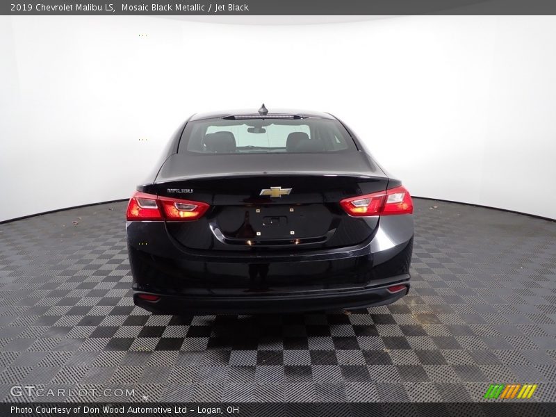 Mosaic Black Metallic / Jet Black 2019 Chevrolet Malibu LS
