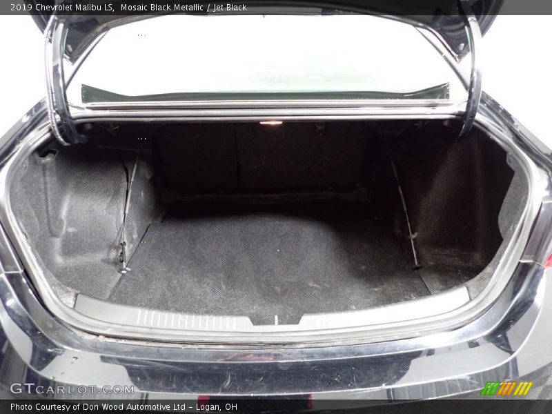 Mosaic Black Metallic / Jet Black 2019 Chevrolet Malibu LS