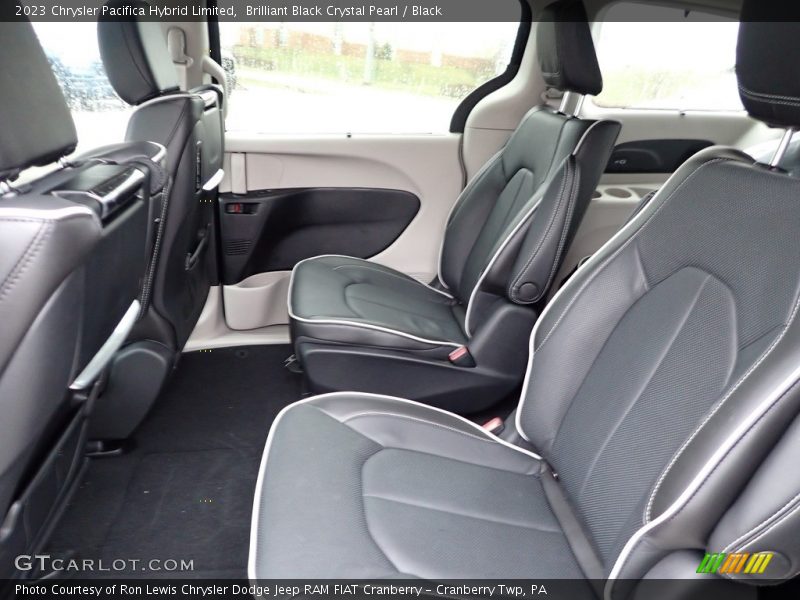 Brilliant Black Crystal Pearl / Black 2023 Chrysler Pacifica Hybrid Limited