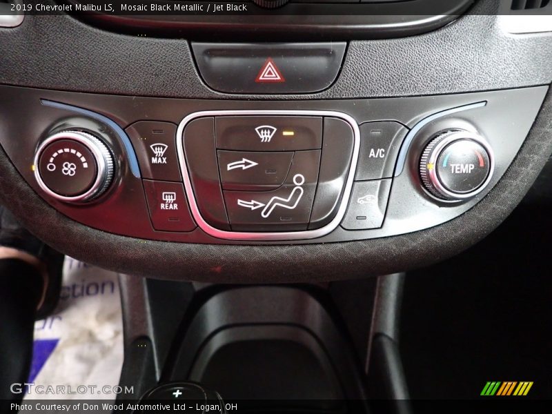 Mosaic Black Metallic / Jet Black 2019 Chevrolet Malibu LS