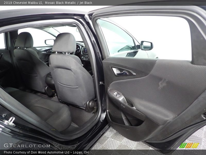 Mosaic Black Metallic / Jet Black 2019 Chevrolet Malibu LS