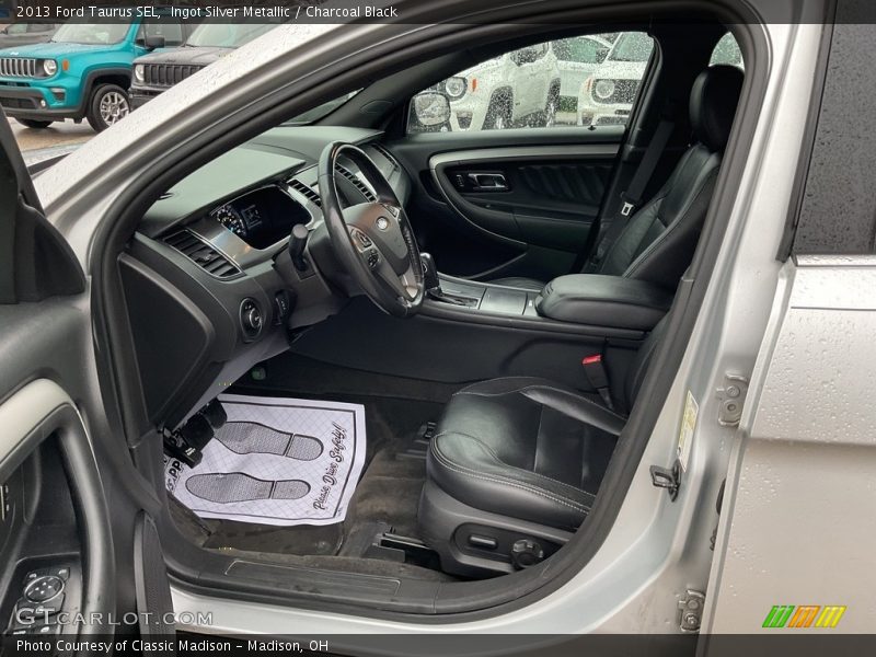 Ingot Silver Metallic / Charcoal Black 2013 Ford Taurus SEL