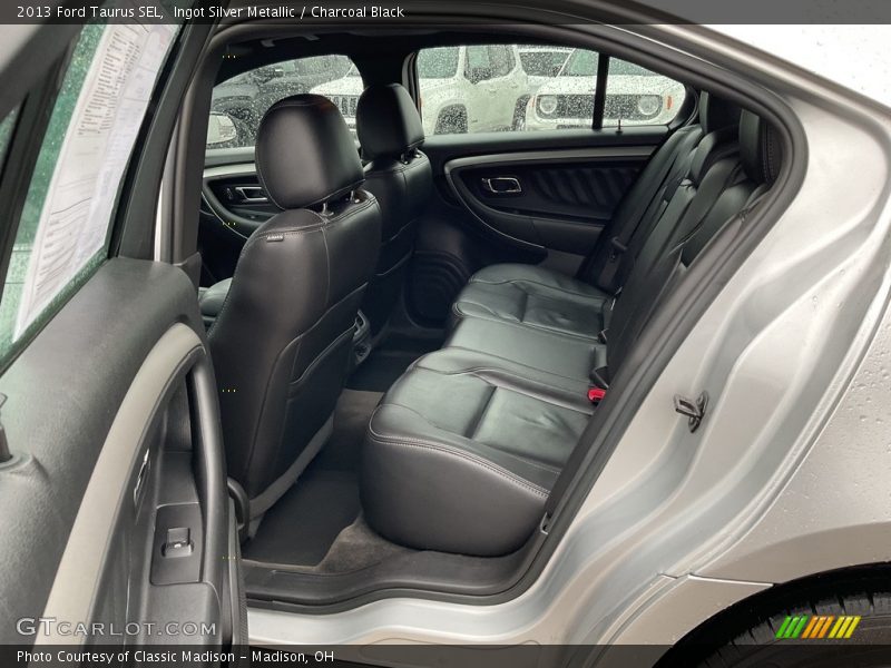 Ingot Silver Metallic / Charcoal Black 2013 Ford Taurus SEL