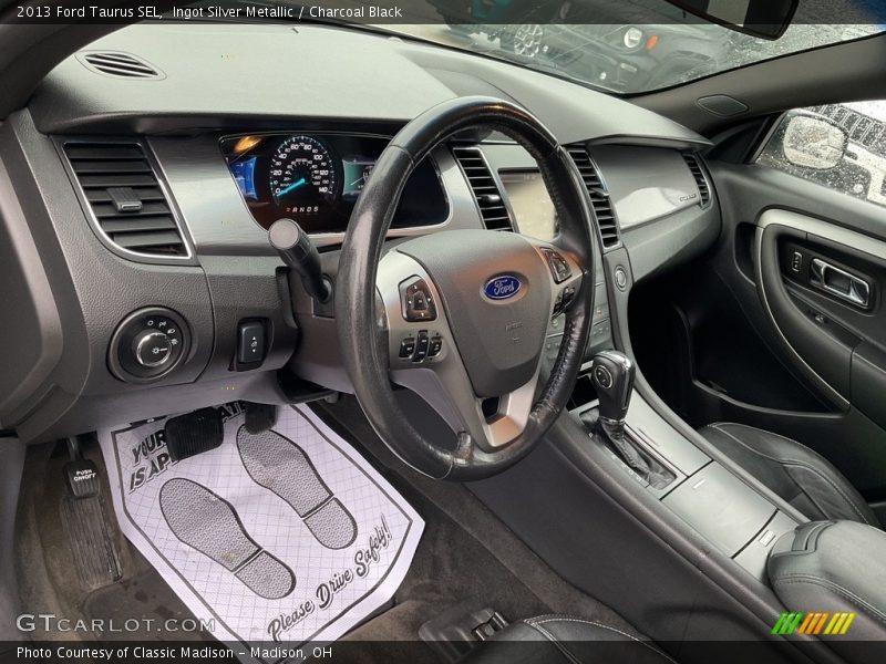 Ingot Silver Metallic / Charcoal Black 2013 Ford Taurus SEL