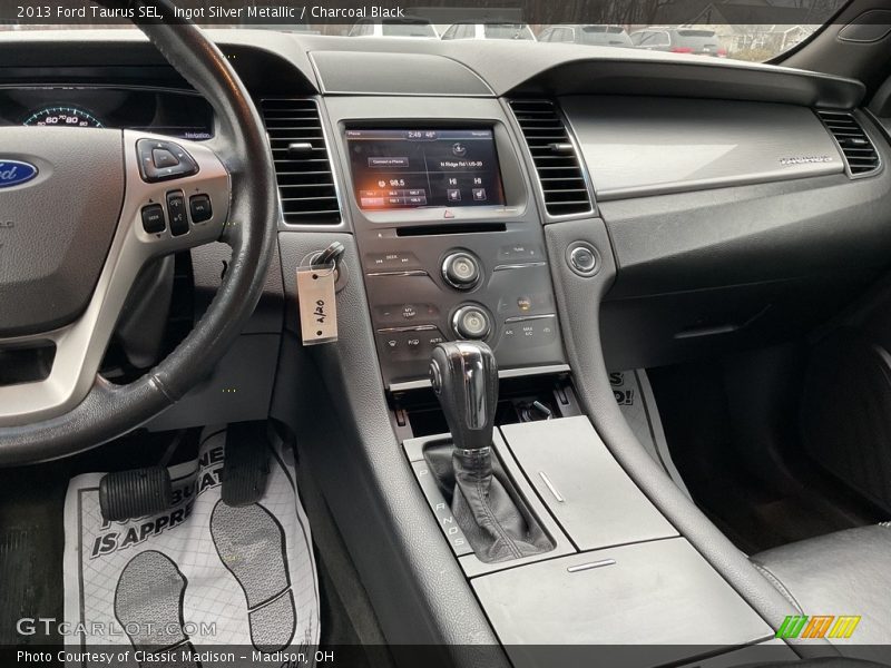 Ingot Silver Metallic / Charcoal Black 2013 Ford Taurus SEL