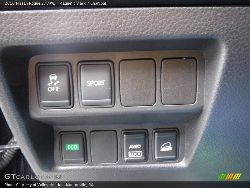 Controls of 2016 Rogue SV AWD