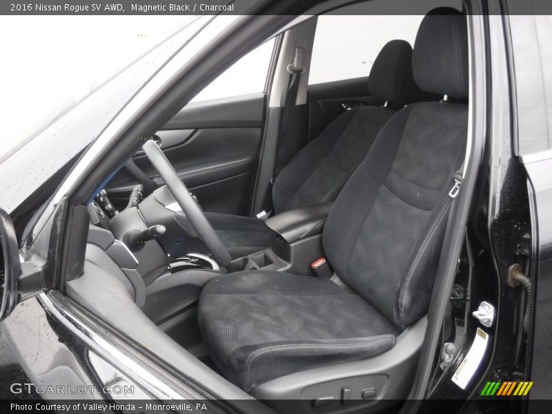 Front Seat of 2016 Rogue SV AWD