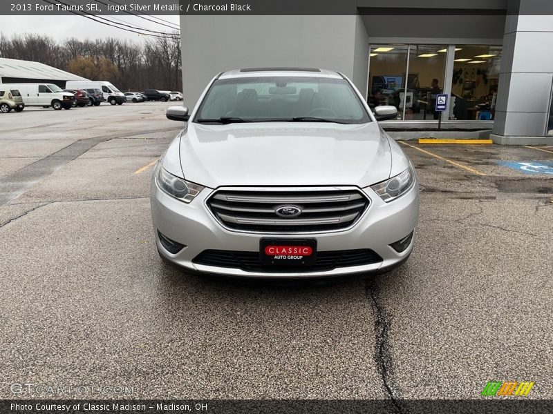 Ingot Silver Metallic / Charcoal Black 2013 Ford Taurus SEL