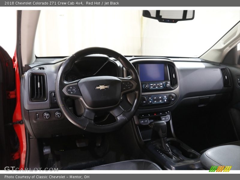 Red Hot / Jet Black 2018 Chevrolet Colorado Z71 Crew Cab 4x4