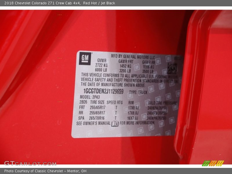 Red Hot / Jet Black 2018 Chevrolet Colorado Z71 Crew Cab 4x4