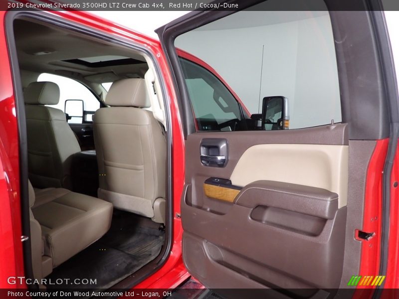 Red Hot / Cocoa/­Dune 2019 Chevrolet Silverado 3500HD LTZ Crew Cab 4x4
