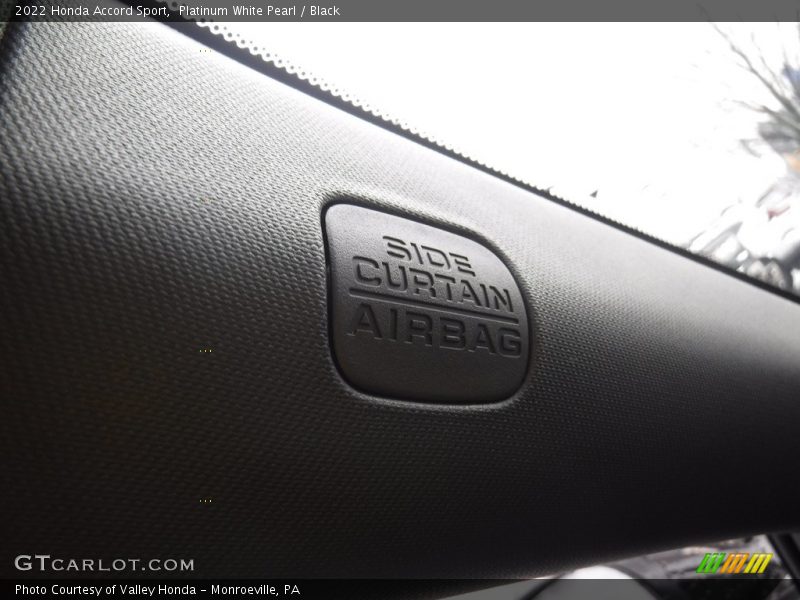 Platinum White Pearl / Black 2022 Honda Accord Sport