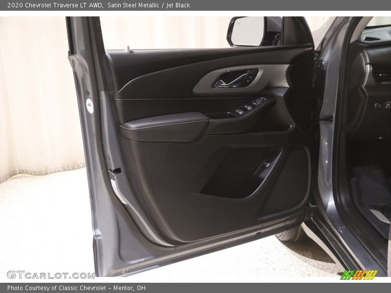 Satin Steel Metallic / Jet Black 2020 Chevrolet Traverse LT AWD