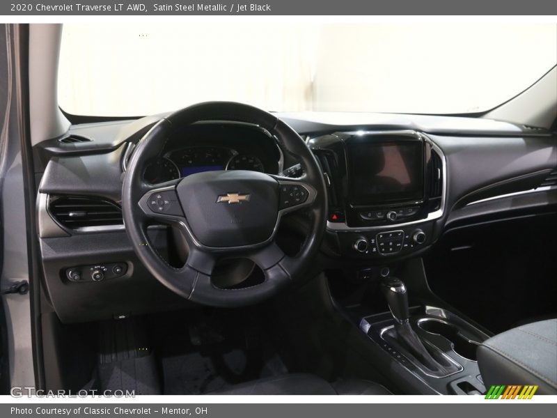 Satin Steel Metallic / Jet Black 2020 Chevrolet Traverse LT AWD