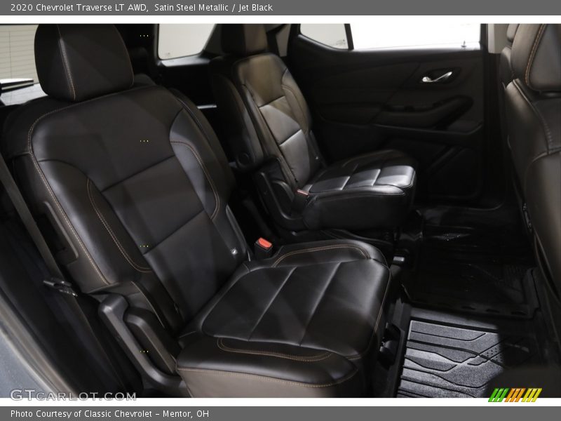 Satin Steel Metallic / Jet Black 2020 Chevrolet Traverse LT AWD