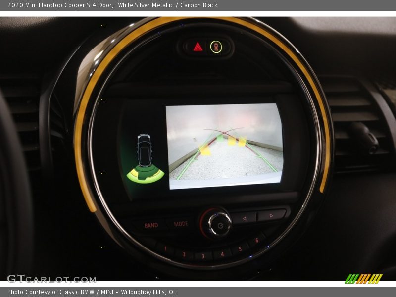White Silver Metallic / Carbon Black 2020 Mini Hardtop Cooper S 4 Door
