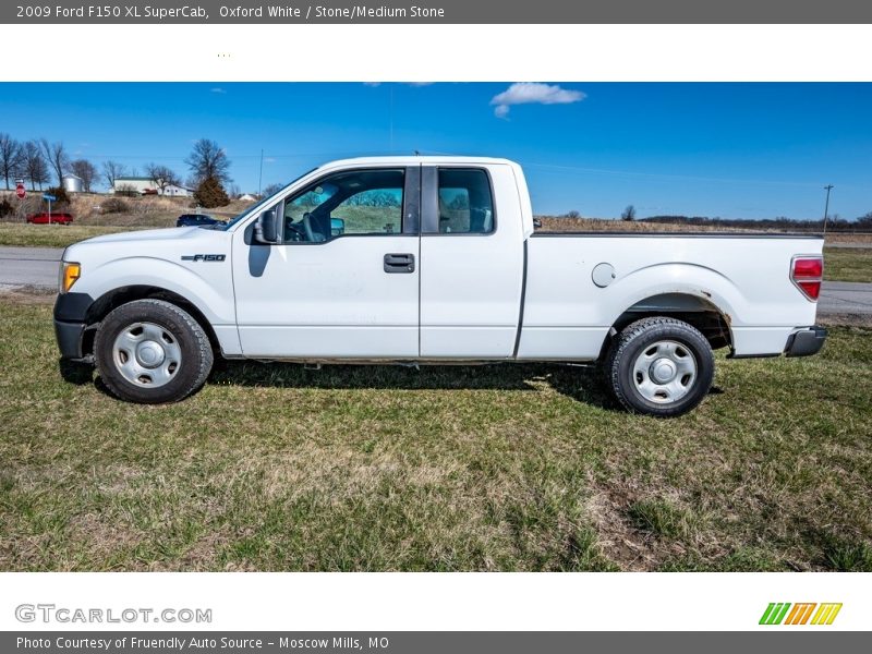 Oxford White / Stone/Medium Stone 2009 Ford F150 XL SuperCab