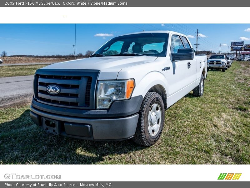 Oxford White / Stone/Medium Stone 2009 Ford F150 XL SuperCab