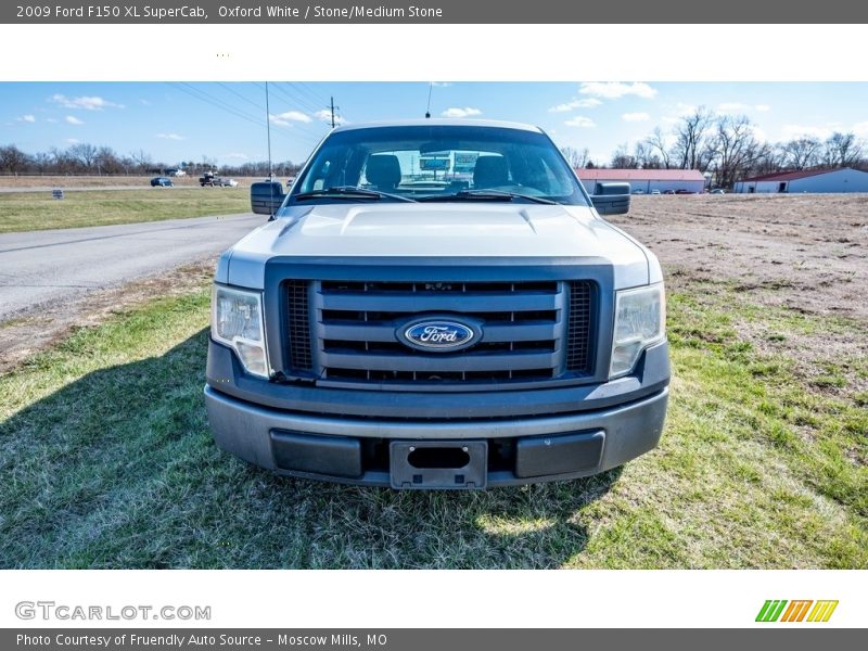 Oxford White / Stone/Medium Stone 2009 Ford F150 XL SuperCab