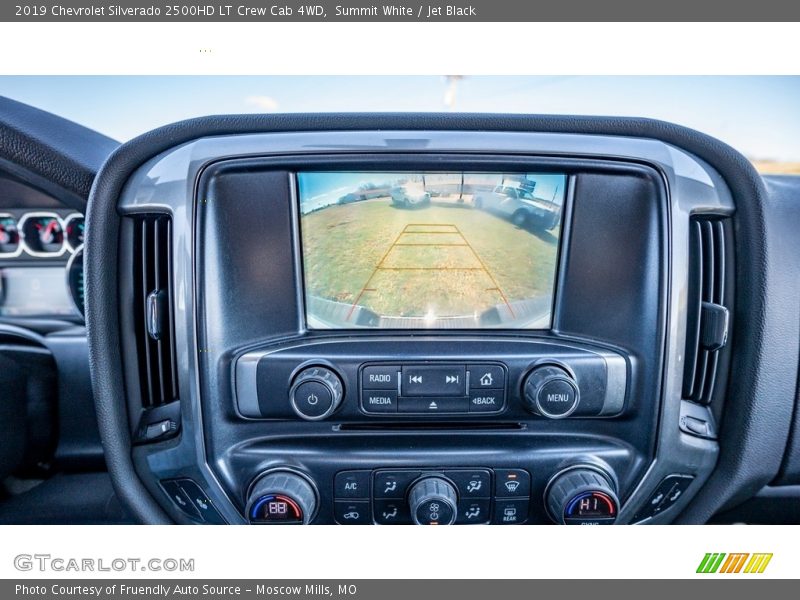 Summit White / Jet Black 2019 Chevrolet Silverado 2500HD LT Crew Cab 4WD