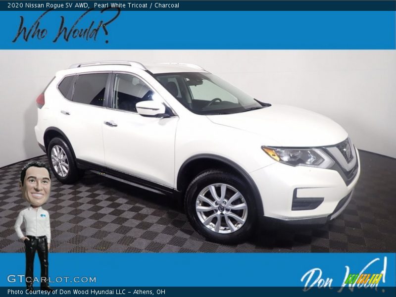 Pearl White Tricoat / Charcoal 2020 Nissan Rogue SV AWD