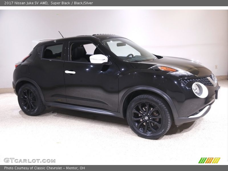  2017 Juke SV AWD Super Black