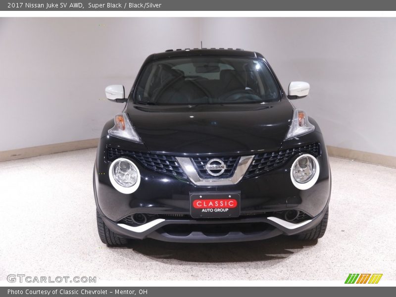 Super Black / Black/Silver 2017 Nissan Juke SV AWD