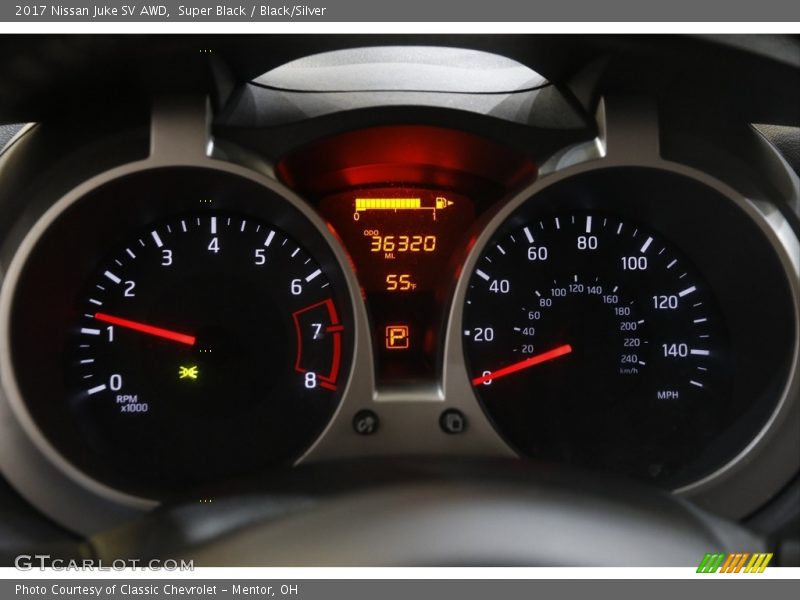  2017 Juke SV AWD SV AWD Gauges