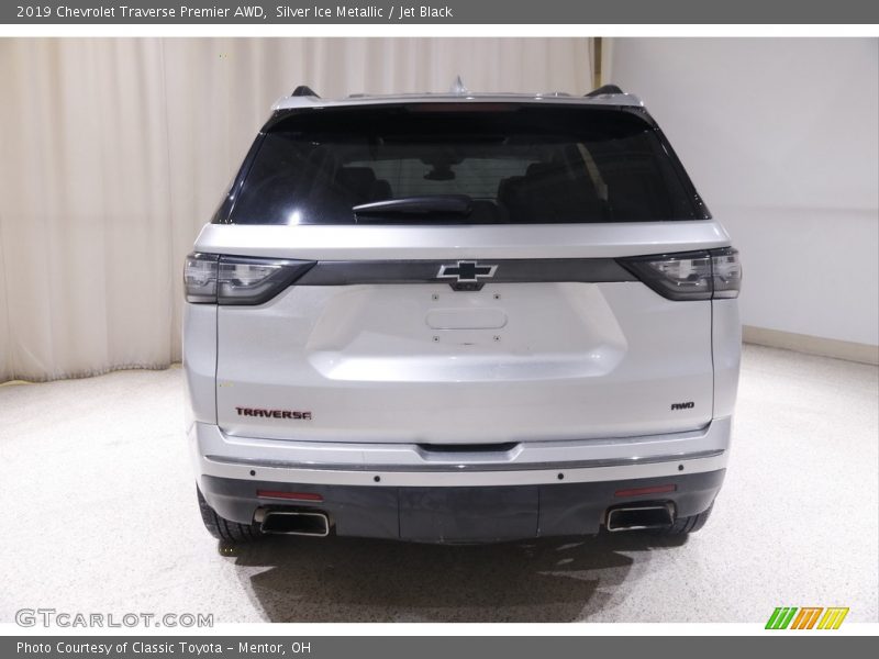 Silver Ice Metallic / Jet Black 2019 Chevrolet Traverse Premier AWD