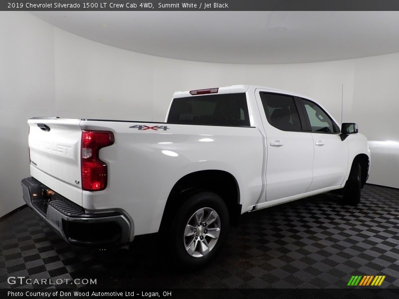 Summit White / Jet Black 2019 Chevrolet Silverado 1500 LT Crew Cab 4WD