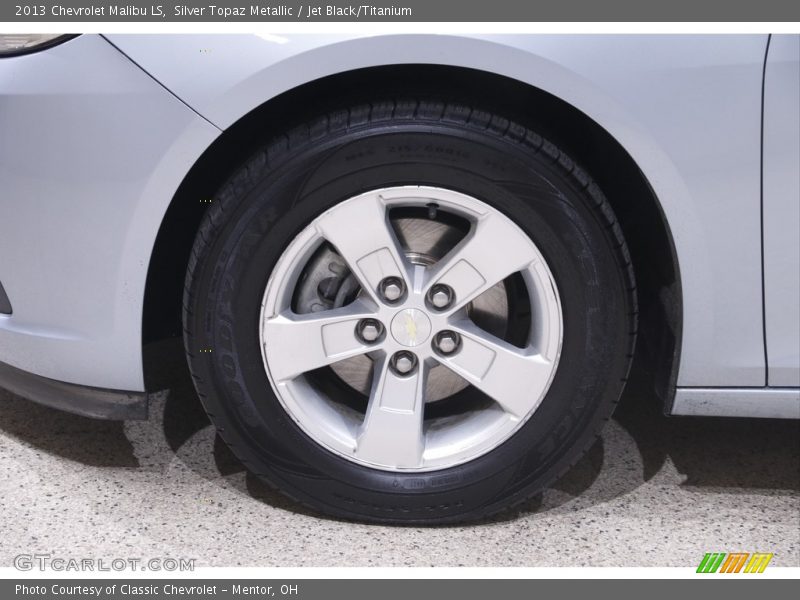 Silver Topaz Metallic / Jet Black/Titanium 2013 Chevrolet Malibu LS