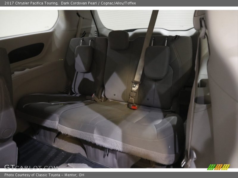 Dark Cordovan Pearl / Cognac/Alloy/Toffee 2017 Chrysler Pacifica Touring