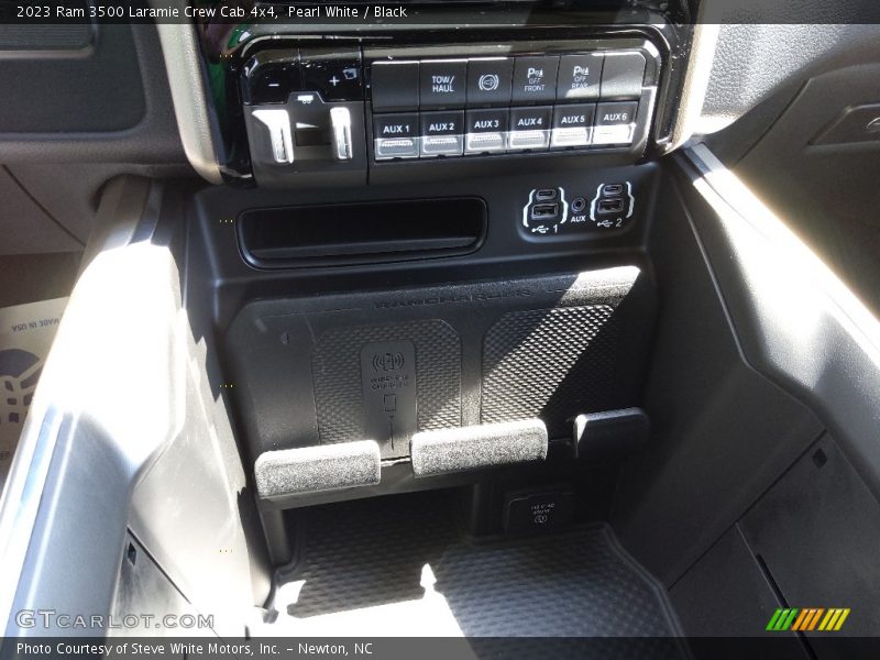 Pearl White / Black 2023 Ram 3500 Laramie Crew Cab 4x4